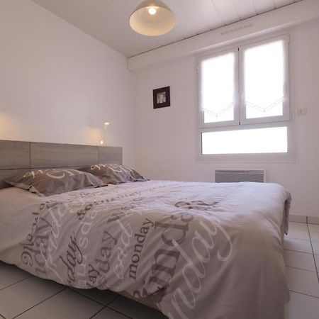 Un Appartement Sur La Marina De St-Gilles Saint-Gilles-Croix-de-Vie Exterior foto